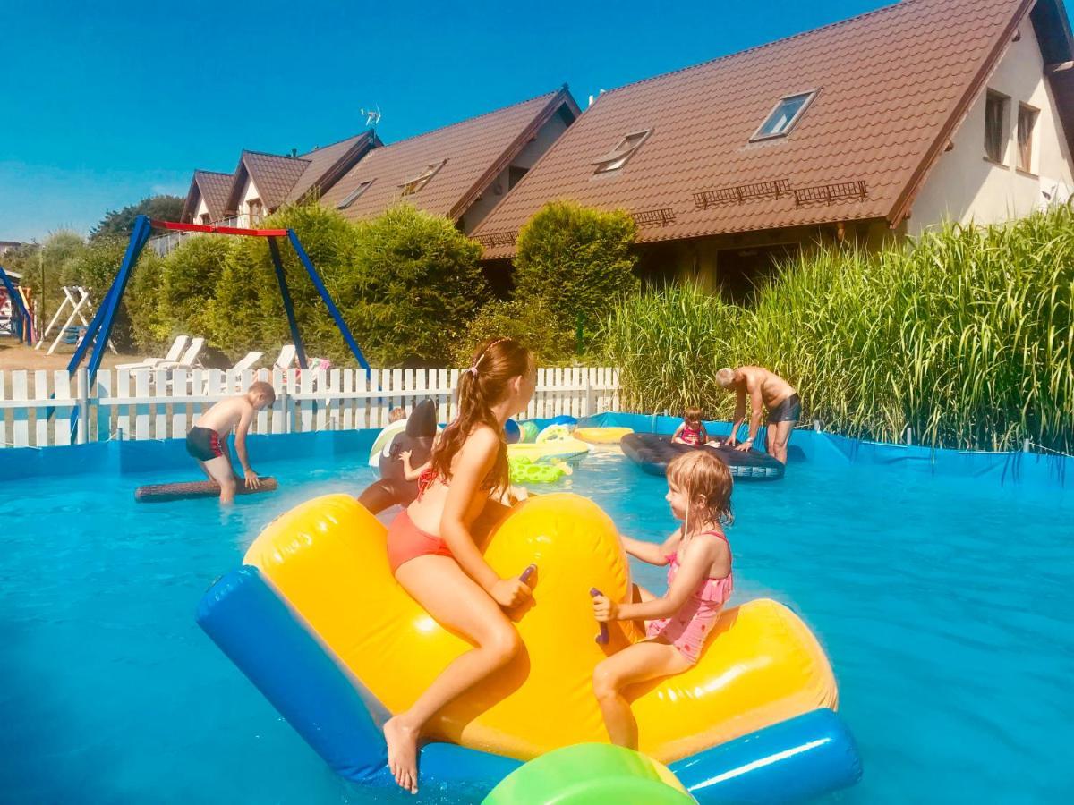 Domki I Apartamenty Caloroczne Koliber Władysławowo Dış mekan fotoğraf