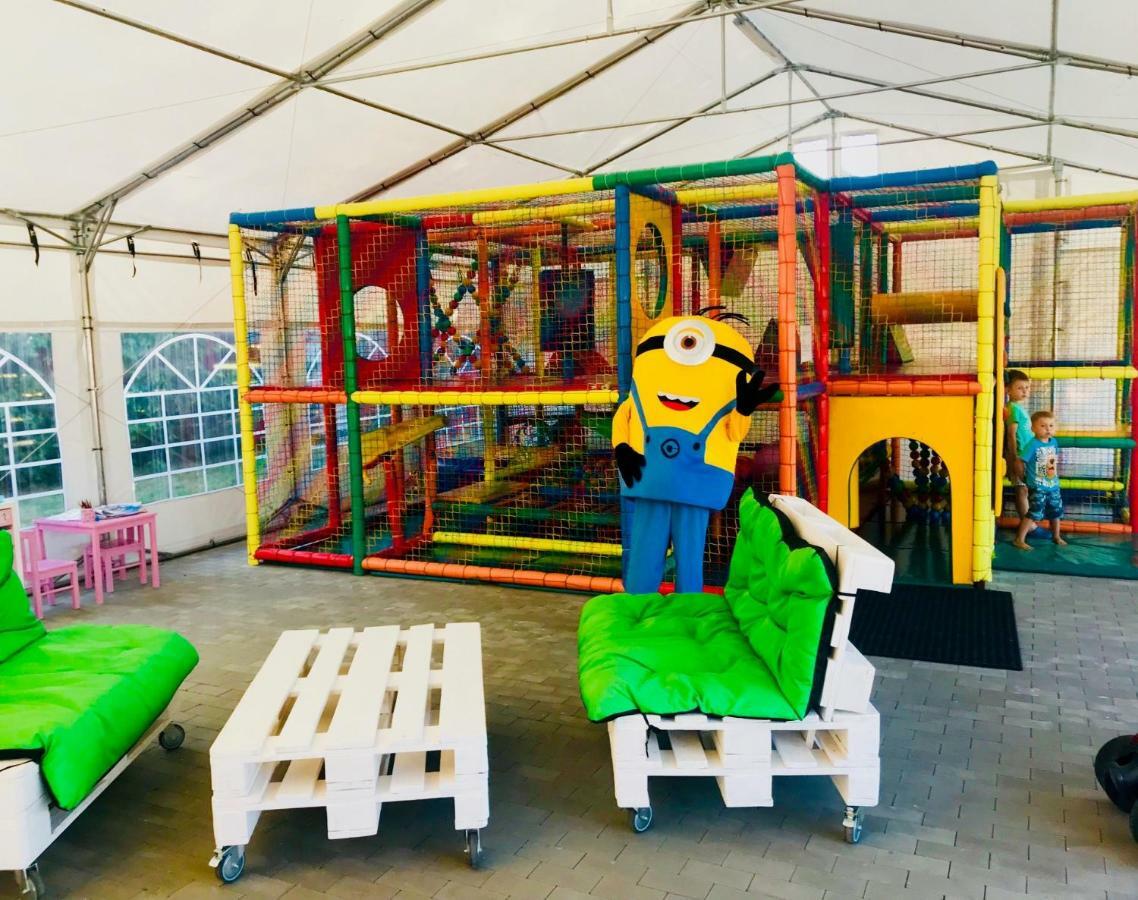 Domki I Apartamenty Caloroczne Koliber Władysławowo Dış mekan fotoğraf