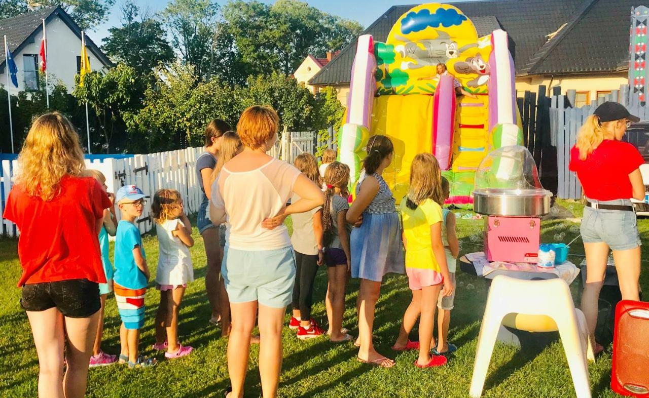 Domki I Apartamenty Caloroczne Koliber Władysławowo Dış mekan fotoğraf